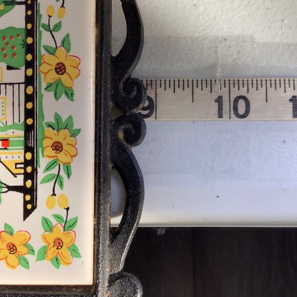 Vtg 1960s Ceramic Wall Plaque Trivet Rooster Cast Iron Frame Country Prayer 9" - Picture 6 of 6